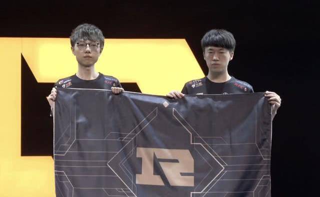 管理者等多 管理者等多