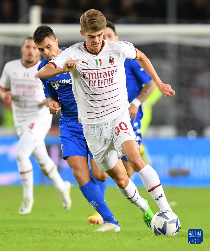 了他与球队 了他与球队